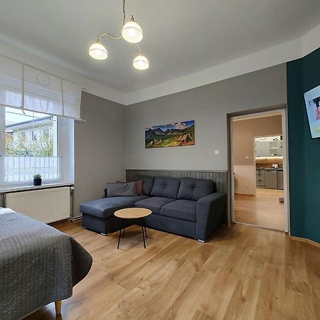 Apartament Swierkowy - Kolejowa カルパッチ エクステリア 写真